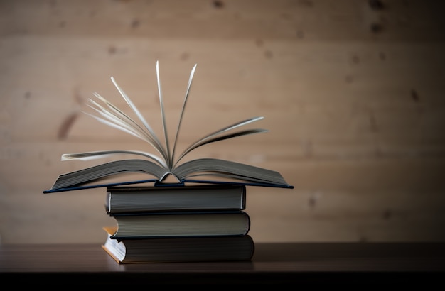 自然科学为什么必须以形而上学为基础